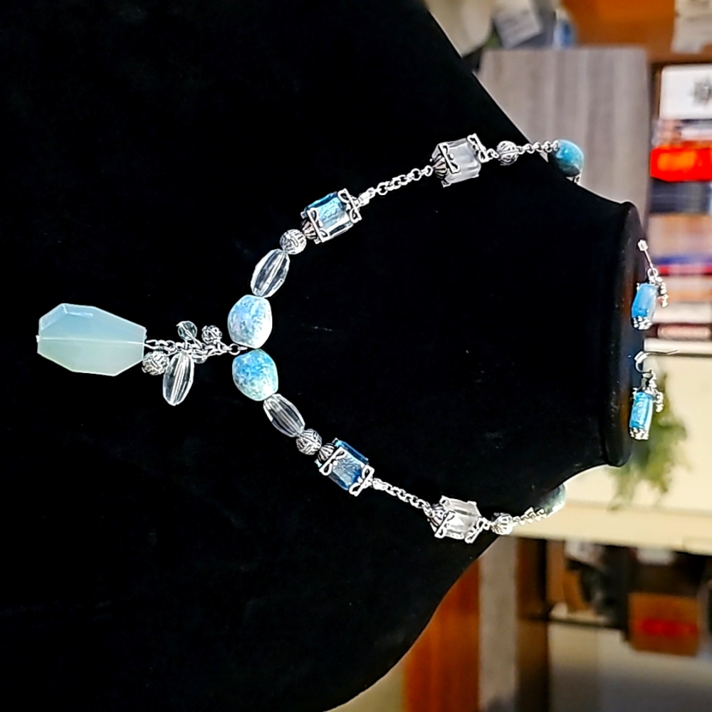 Vintage Avon jewelry set